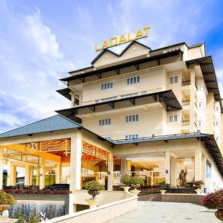 Ladalat Hotel Extérieur photo